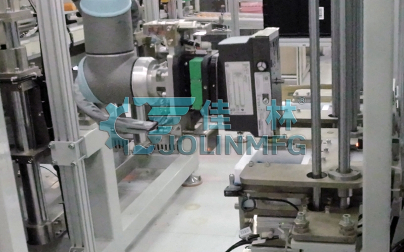 自動(dòng)開(kāi)裝封一體機(jī)